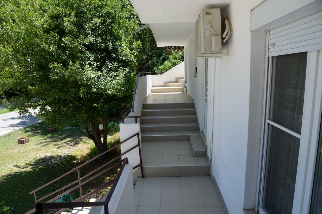 Apartmani Teodora Nov Dojran Exterior photo